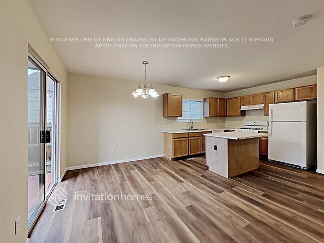 Building Photo - 19106 E Carmel Cir