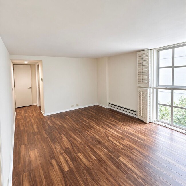 Building Photo - 1255 California St