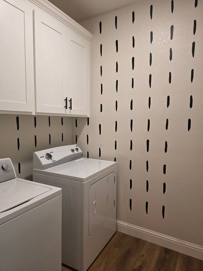 Building Photo - 1994 Newark Way