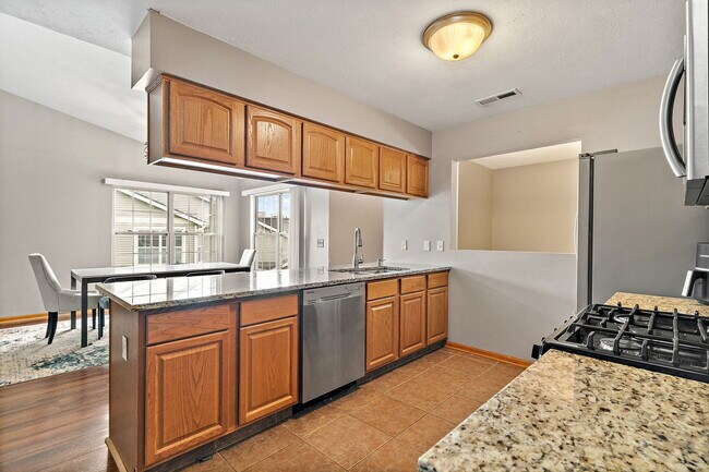 Building Photo - 952 Arvle Cir