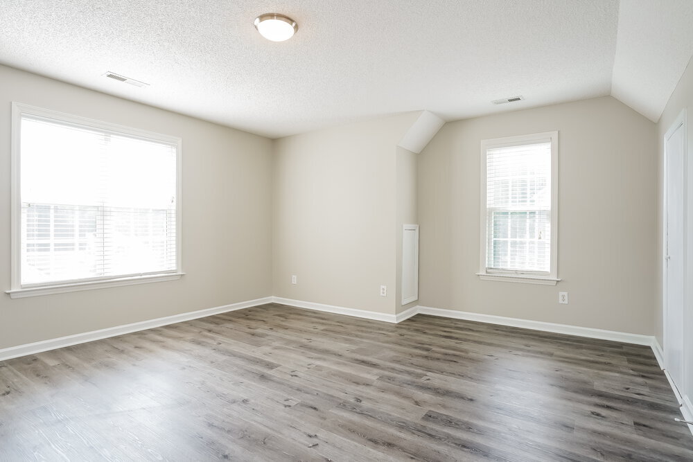 Building Photo - 5719 Peacenest Dr