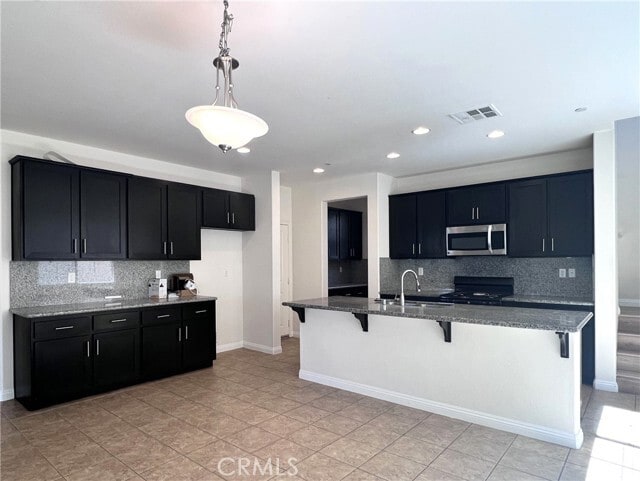 Building Photo - 2866 S Via Belamaria