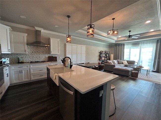 Building Photo - 1601 SW 68th Ter