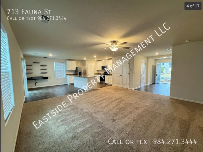 Building Photo - 713 Fauna St