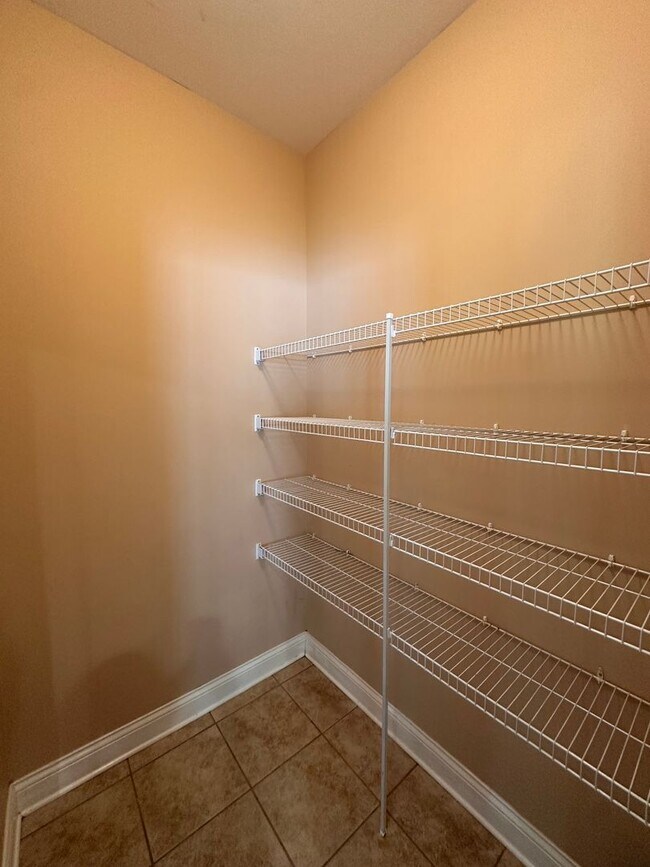 Building Photo - Elegant 4BR Home with Soaring Ceilings in The Reserve at Glenmary