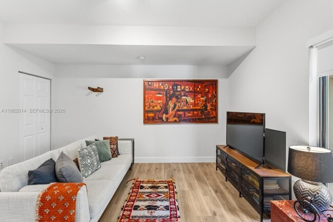 Building Photo - 2400 Brickell Ave