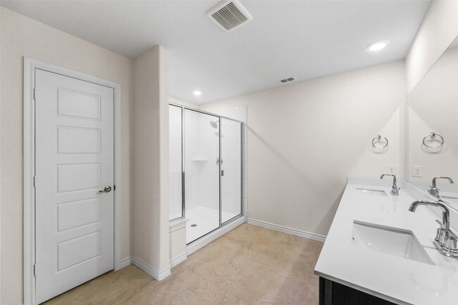 Building Photo - 1332 Pierce Ln