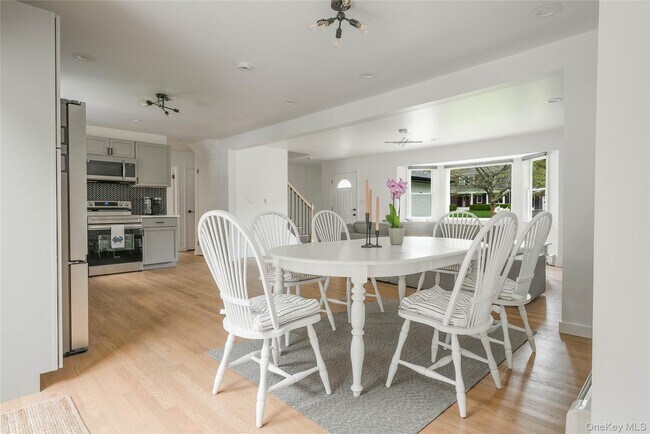 Building Photo - 17 Underhill Dr