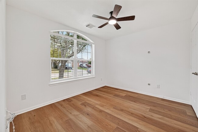 Building Photo - 2905 Fountain Brook Ct