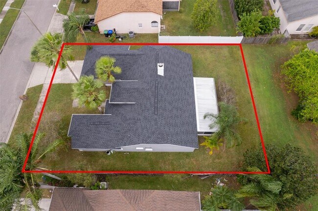 Building Photo - 2425 Rolling Broak Dr