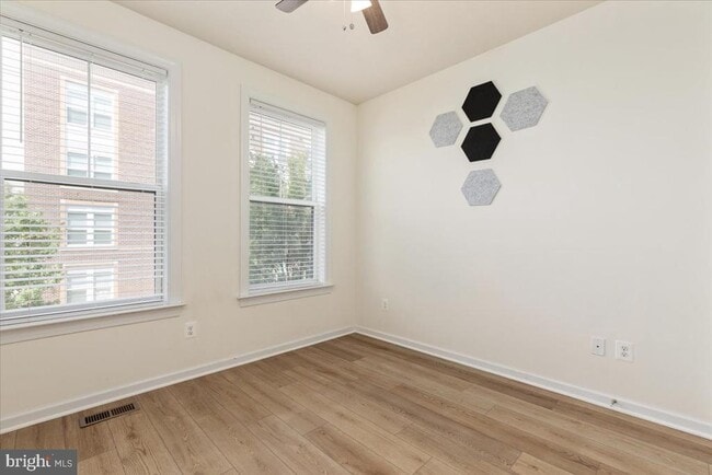 Building Photo - 20760 Wood Quay Dr