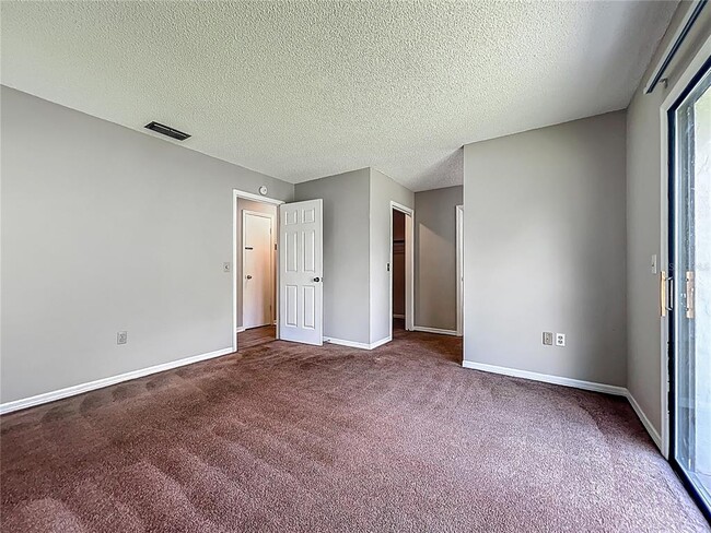 Building Photo - 3665 SW 151st St