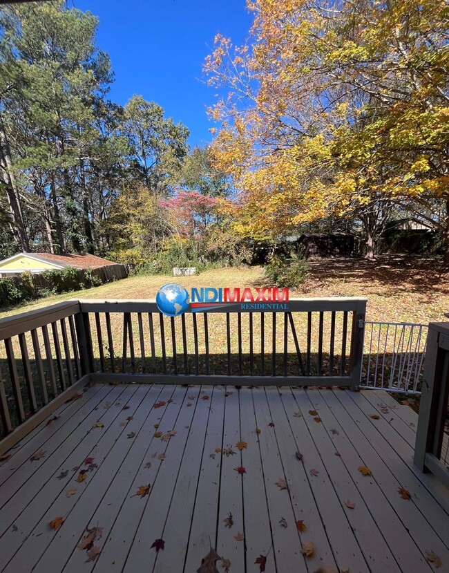 Building Photo - Cozy ranch home in Austell