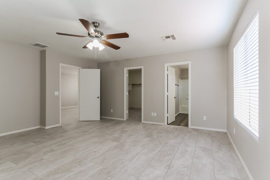 Building Photo - 7356 S MESSALA Ct