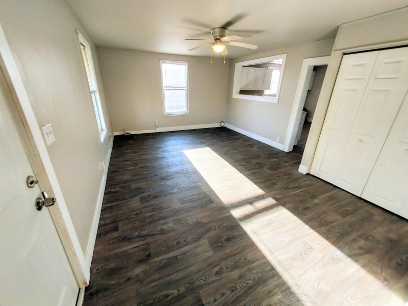 Building Photo - 1730 Park St