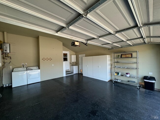 Building Photo - 4845 Marshall Dr