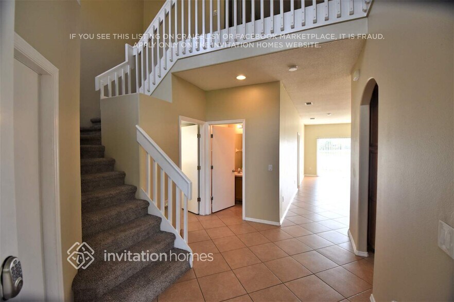 Building Photo - 1815 Meadow Pond Way