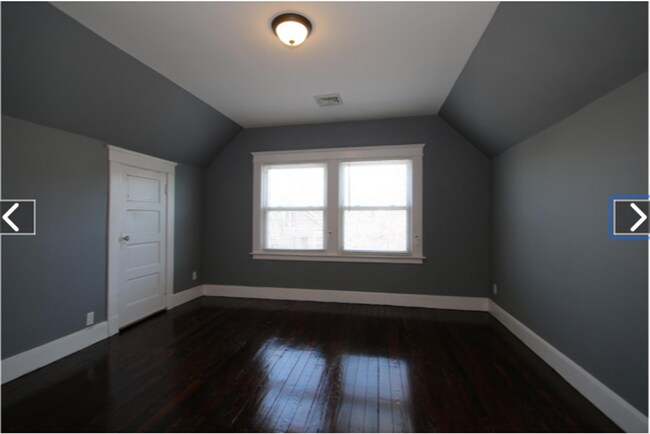 Building Photo - 742 Winchester Ave