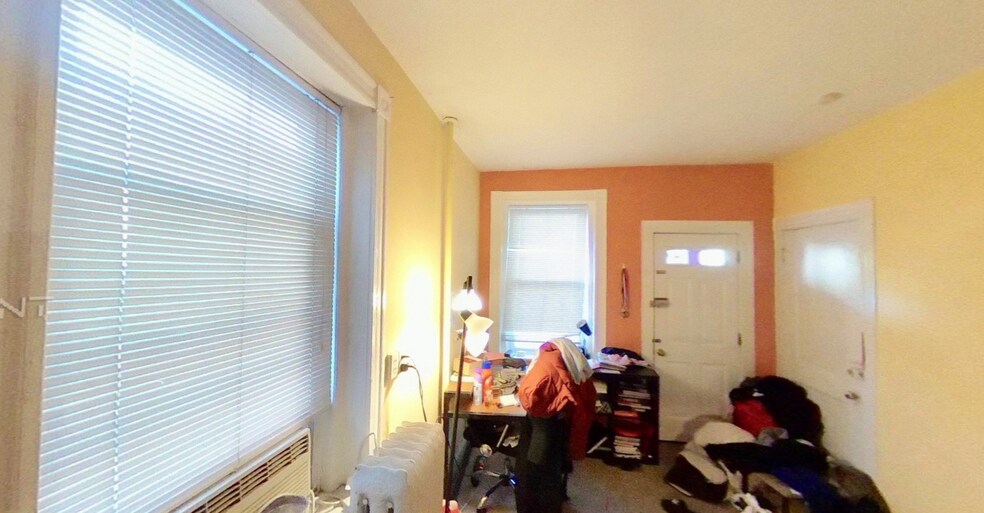 Building Photo - 1130 Commonwealth Ave