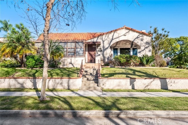 Building Photo - 929 E 37th St