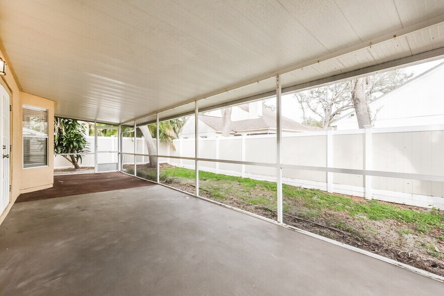 Building Photo - 2524 Gotham Way