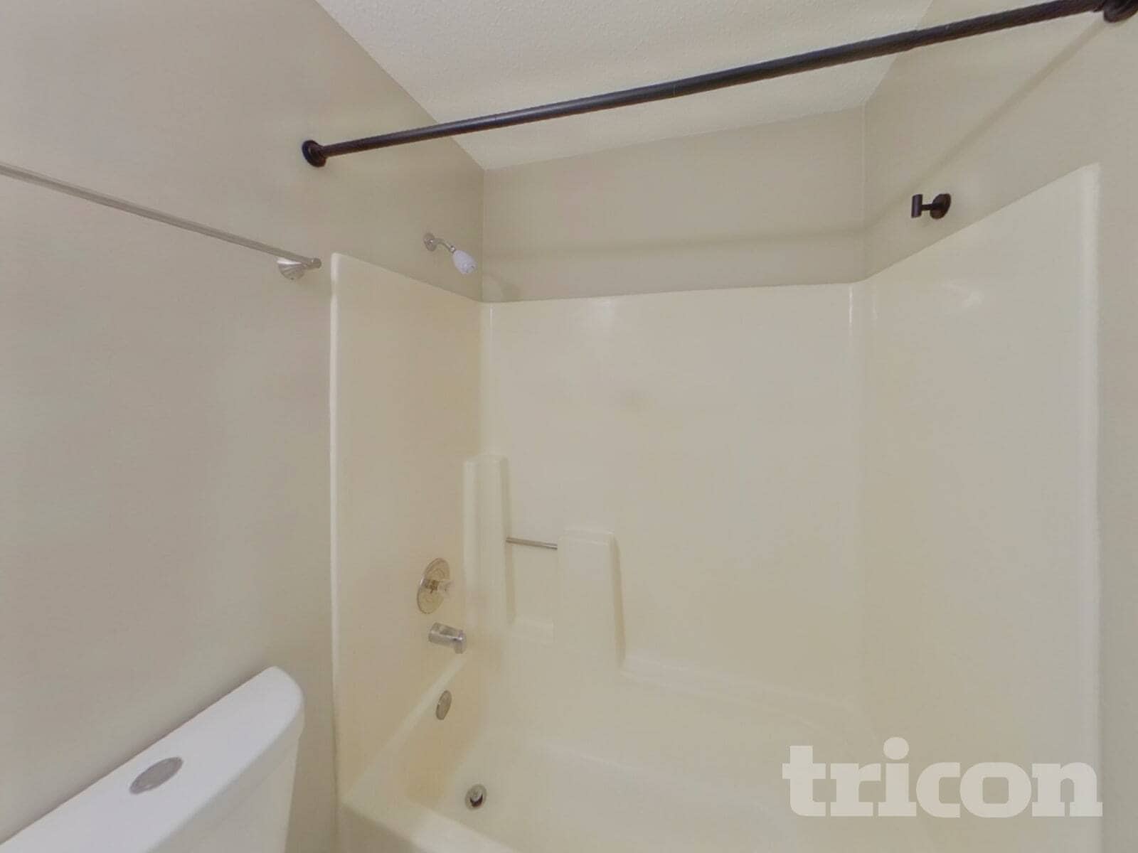 Building Photo - 2990 Payne Ave