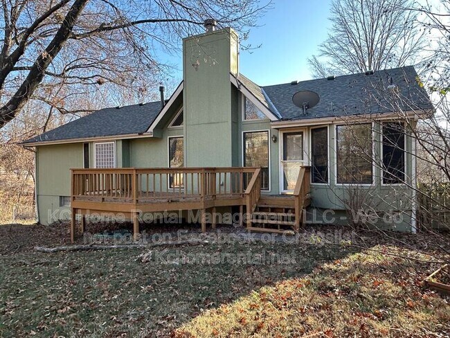 Building Photo - 9802 NW 72nd Terrace