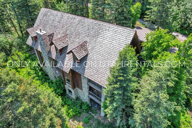 Building Photo - 2718 Stewart Rd