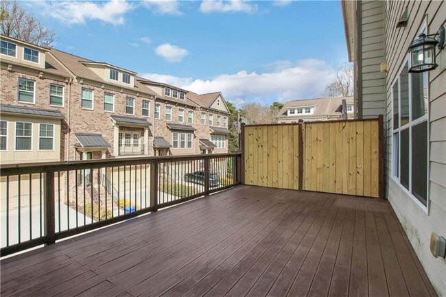 Building Photo - 1278 Linden Ct