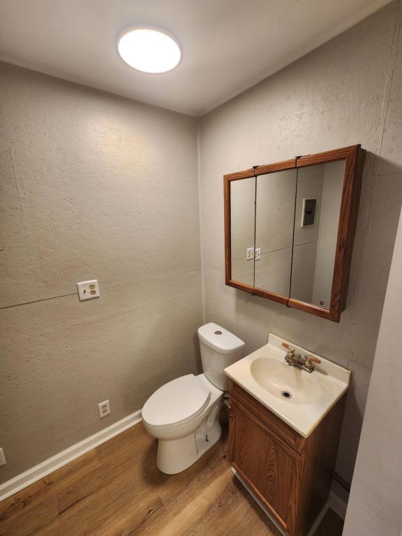 Building Photo - 3525 Allen Ave