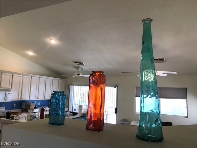 Building Photo - 3467 White Mountain St