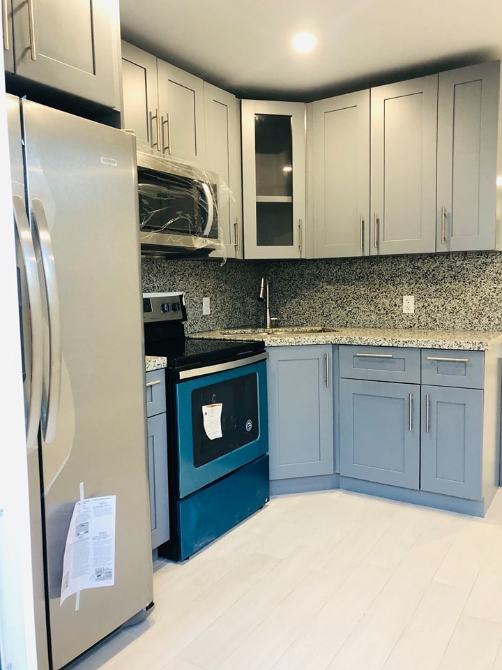 Building Photo - 52 E 17th St