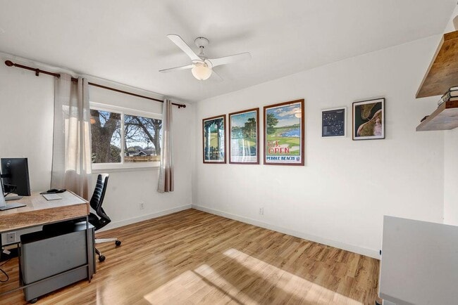 Building Photo - 6803 Castlekeep Way