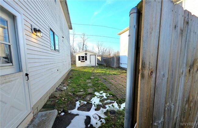 Building Photo - 50 Strasbourg Dr