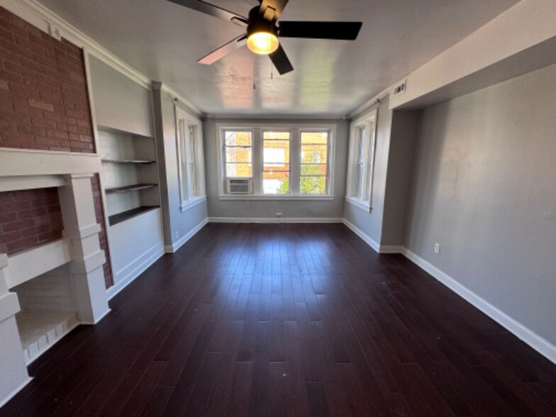 Building Photo - 7436 S Colfax Ave