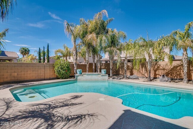 Building Photo - 2892 E Beechnut Pl