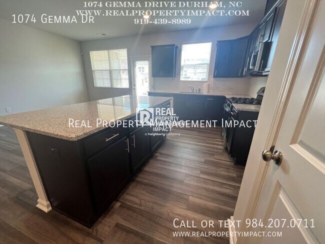 Building Photo - 1074 Gemma Dr