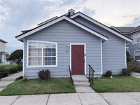 Building Photo - 862 Caribbean Dr