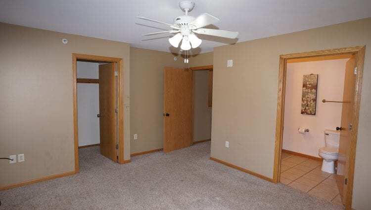 Building Photo - 6720 Fairhaven Rd