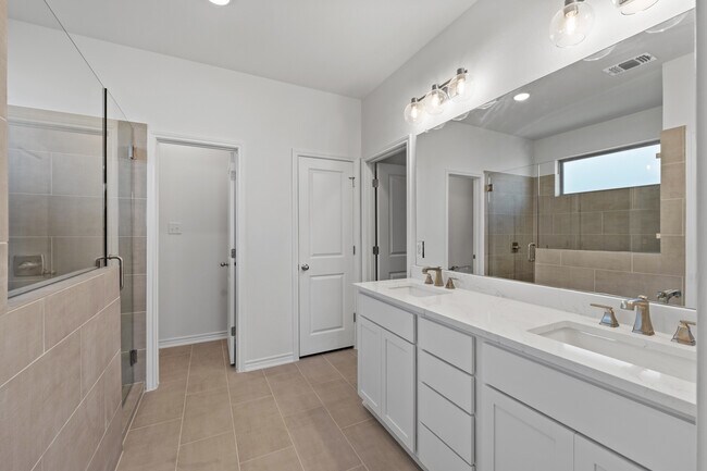 Building Photo - 7310 Caladium Dr