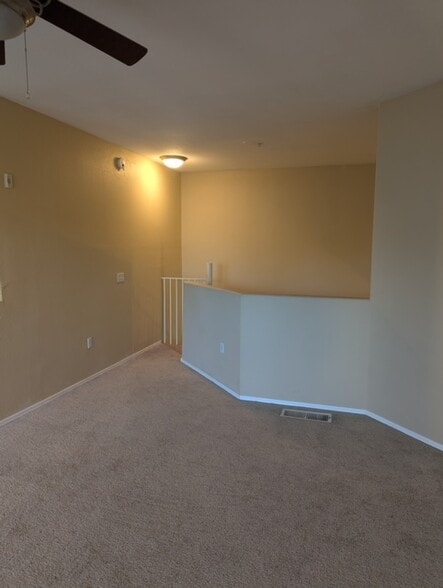 Loft - 4644 N 22nd St