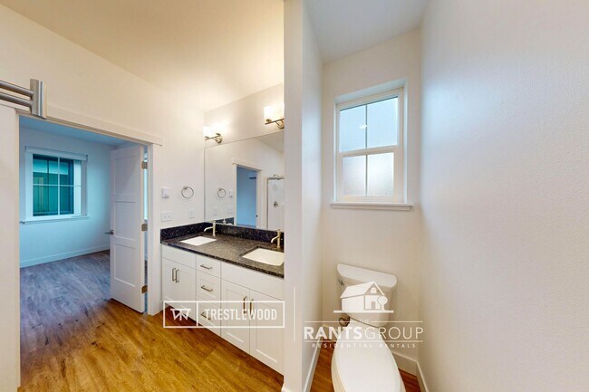 Building Photo - Brand New! Modern Home in Trestlewood – Wh...