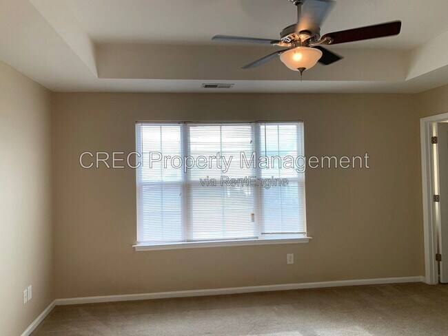 Building Photo - 1016 Bridlewood Farms Pkwy