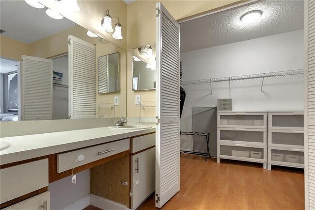 Building Photo - 6751 Boca Pines Trail