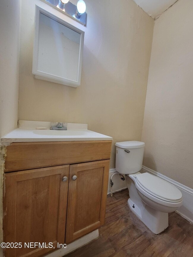Building Photo - 3842 Boulevard