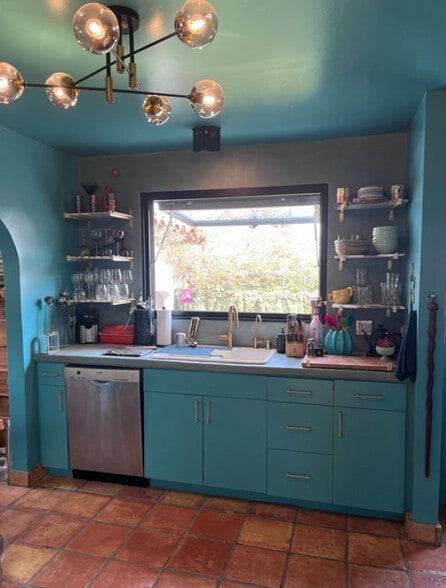 Building Photo - 8650 Olin St