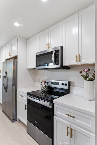 Building Photo - 4724 Park Granada