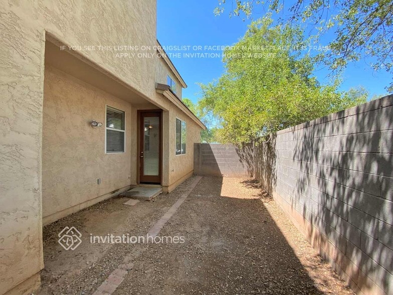 Building Photo - 117 N 65th Ln