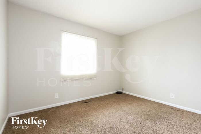 Building Photo - 141 W Briarcliff Rd