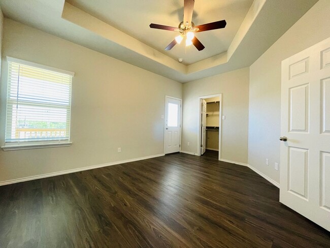 Building Photo - 3/2 in Knox Ridge